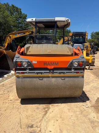 Photo of a 2023 Hamm HD 120i VVHF
