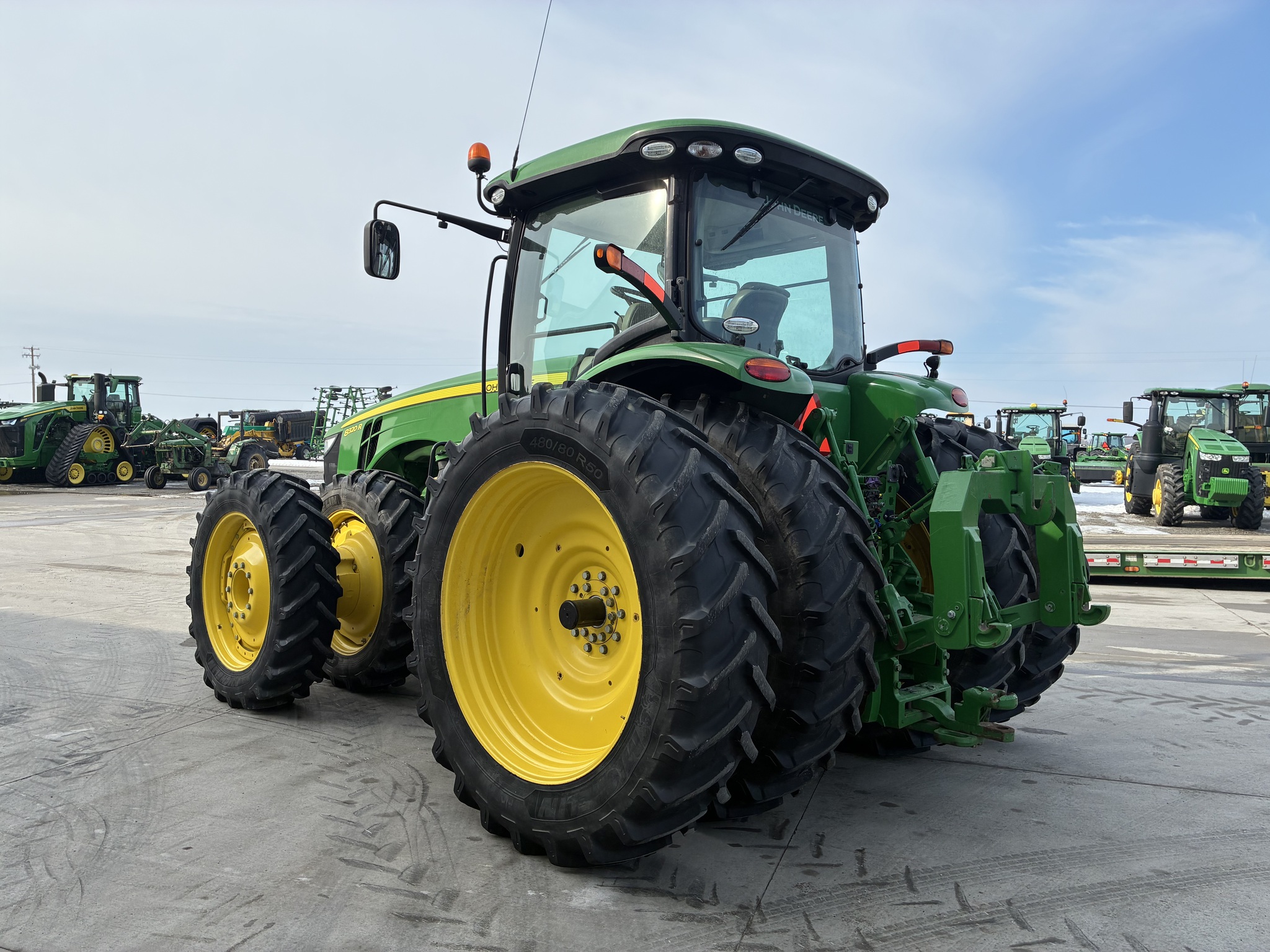 2017 John Deere 8320R Image 5