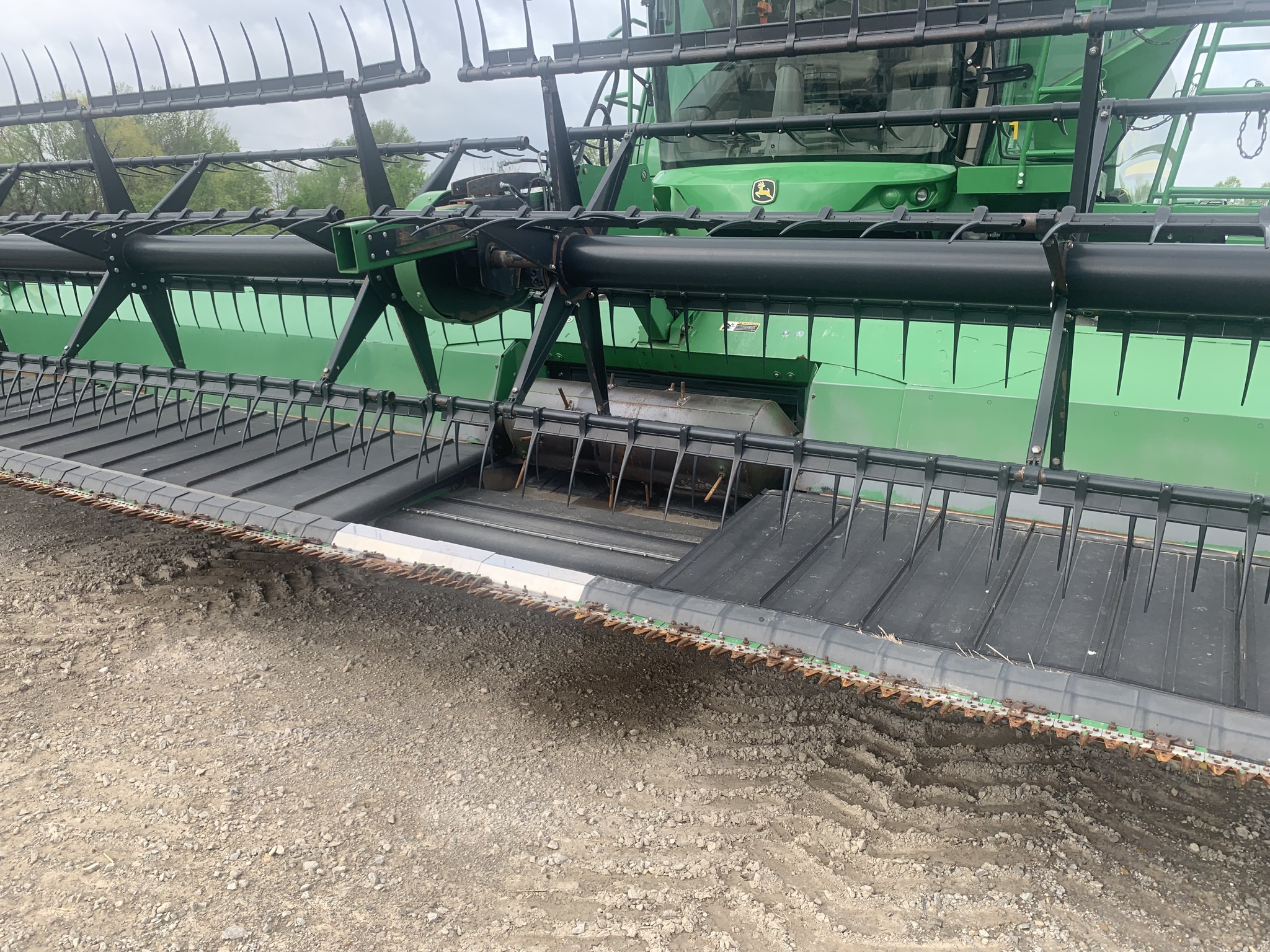  2013 John Deere 640FD at Heritage Tractor in Pittsburg, KS