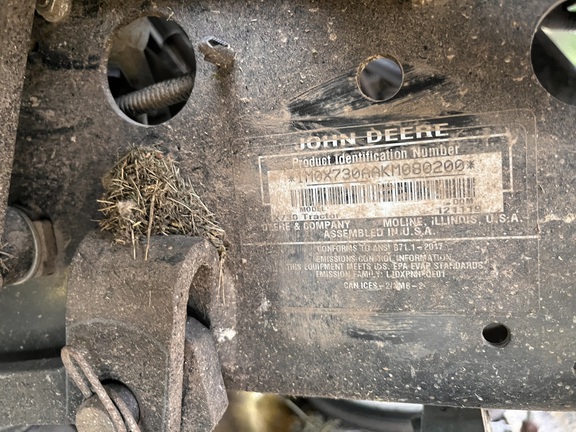 2020 John Deere X730 - Photo23