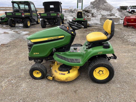 2020 John Deere X730 - Photo8