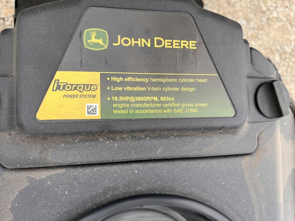2020 John Deere X730 - Photo15