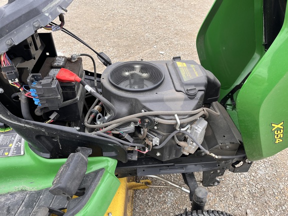 2020 John Deere X730 - Photo16