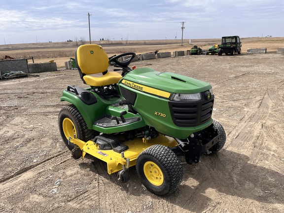 2020 John Deere X730 - Photo3