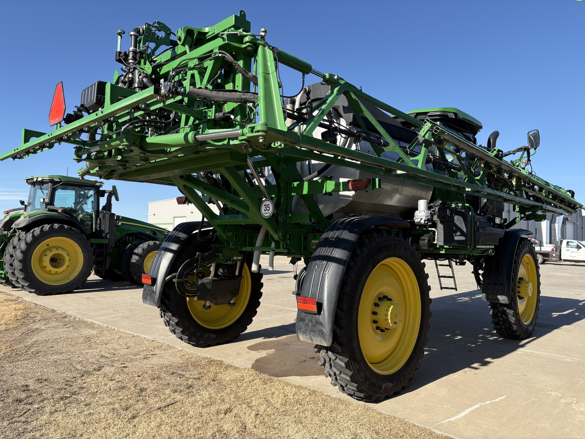 2024 John Deere 412R Image 3