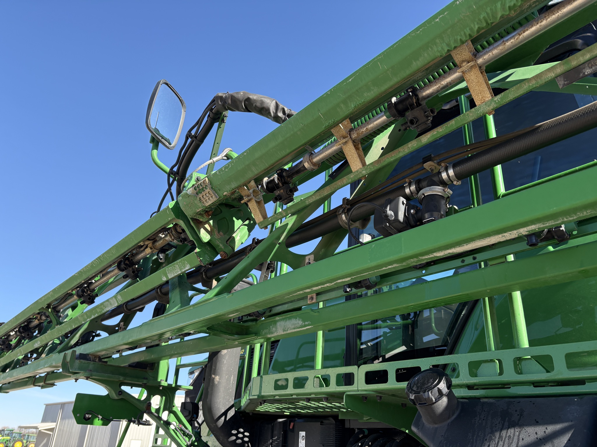 2024 John Deere 412R Image 9