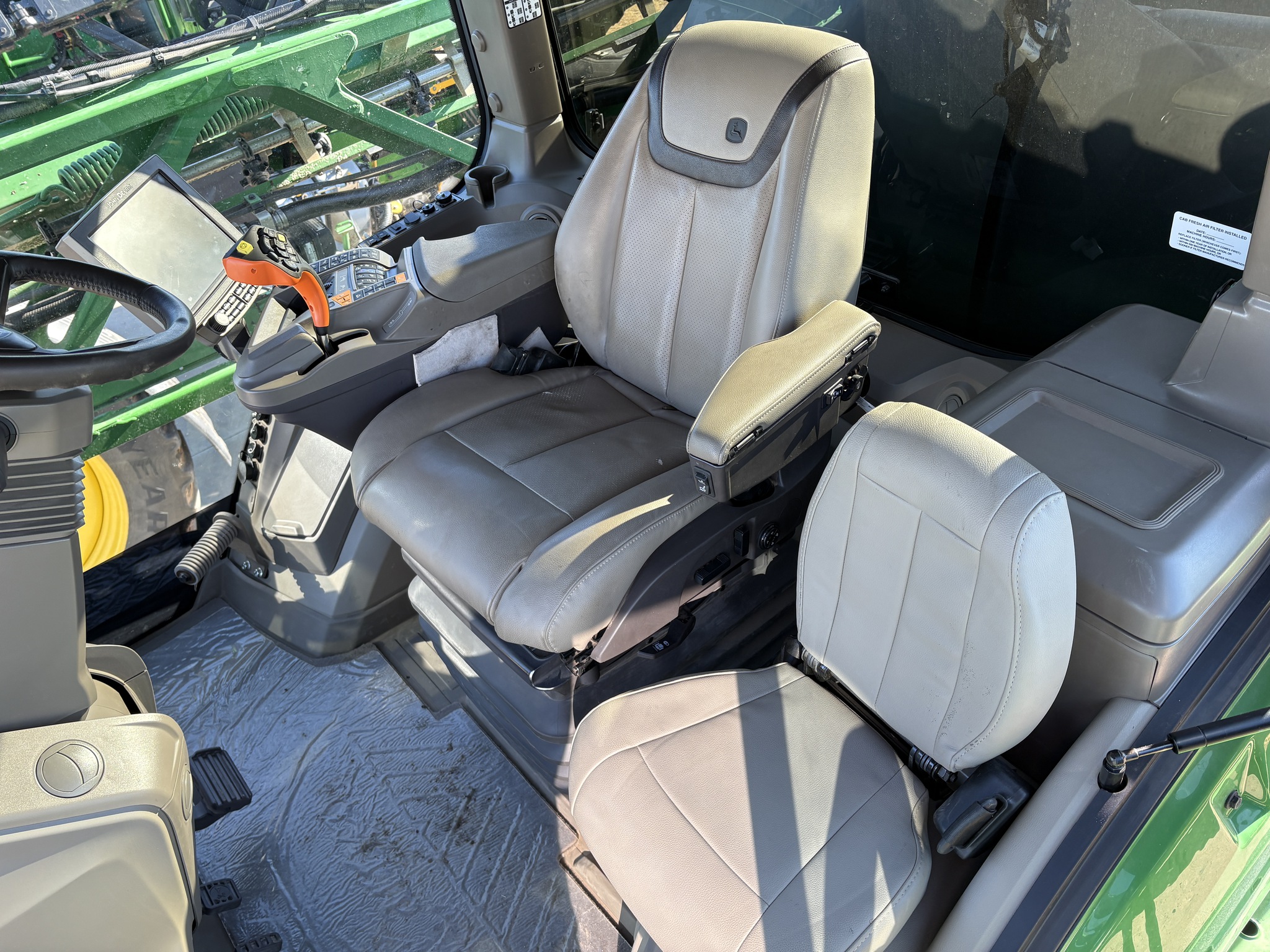 2024 John Deere 412R Image 10