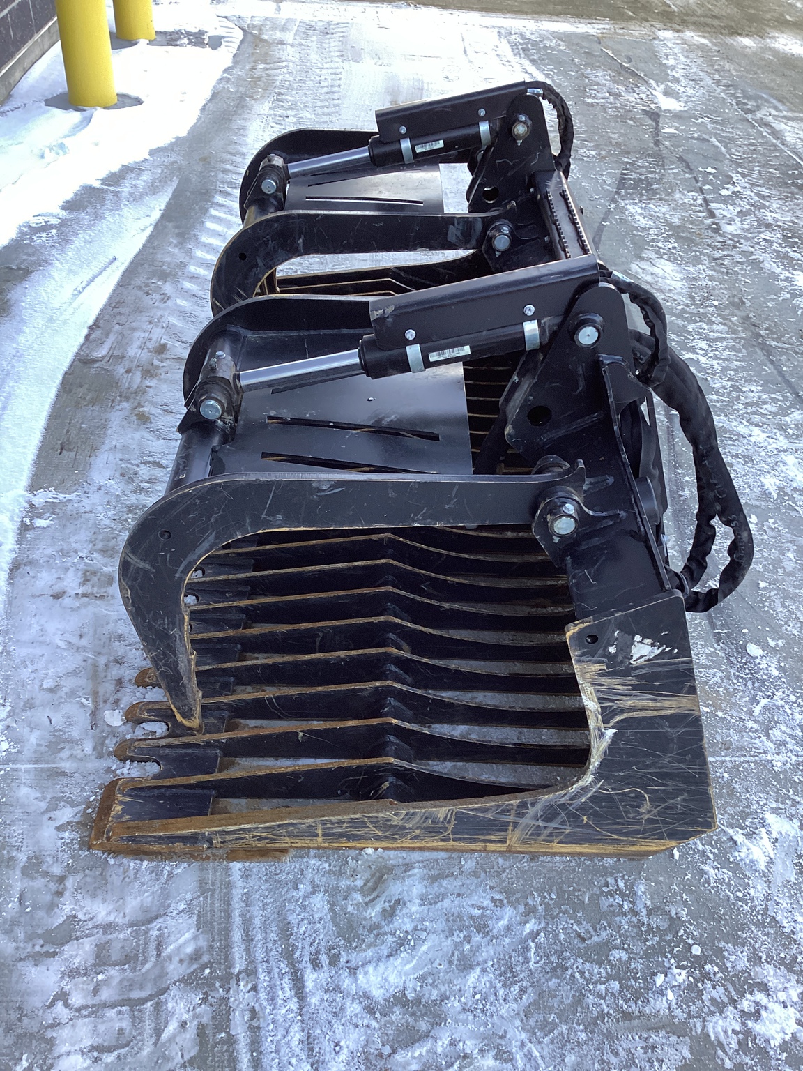 2025 John Deere GR84B Image 4