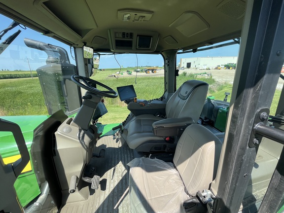 2025 John Deere 9R 540 - Photo40