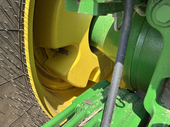 2025 John Deere 9R 640 - Photo28