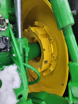 2025 John Deere 8R 340 - Photo11