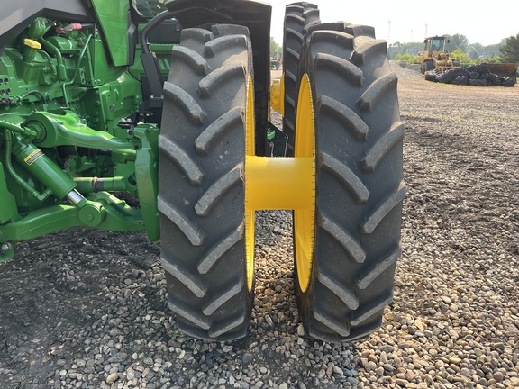 2025 John Deere 8R 340 - Photo12