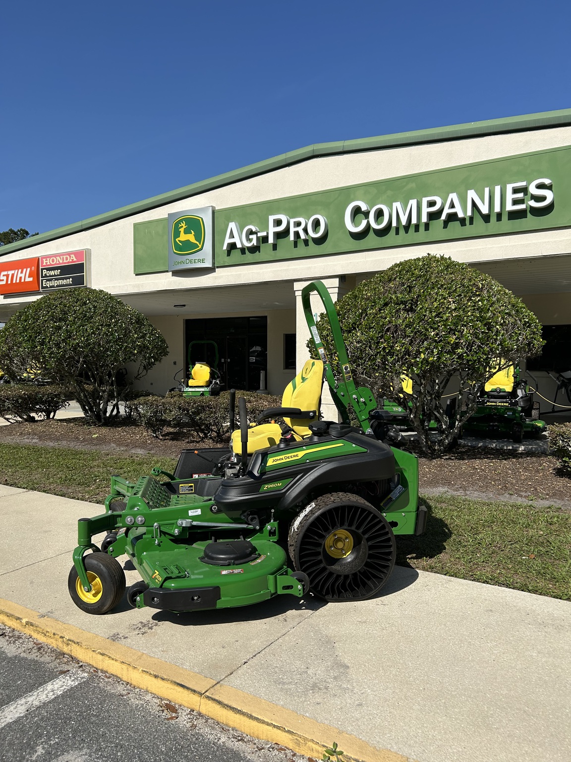 2026 John Deere Z970R Image 2