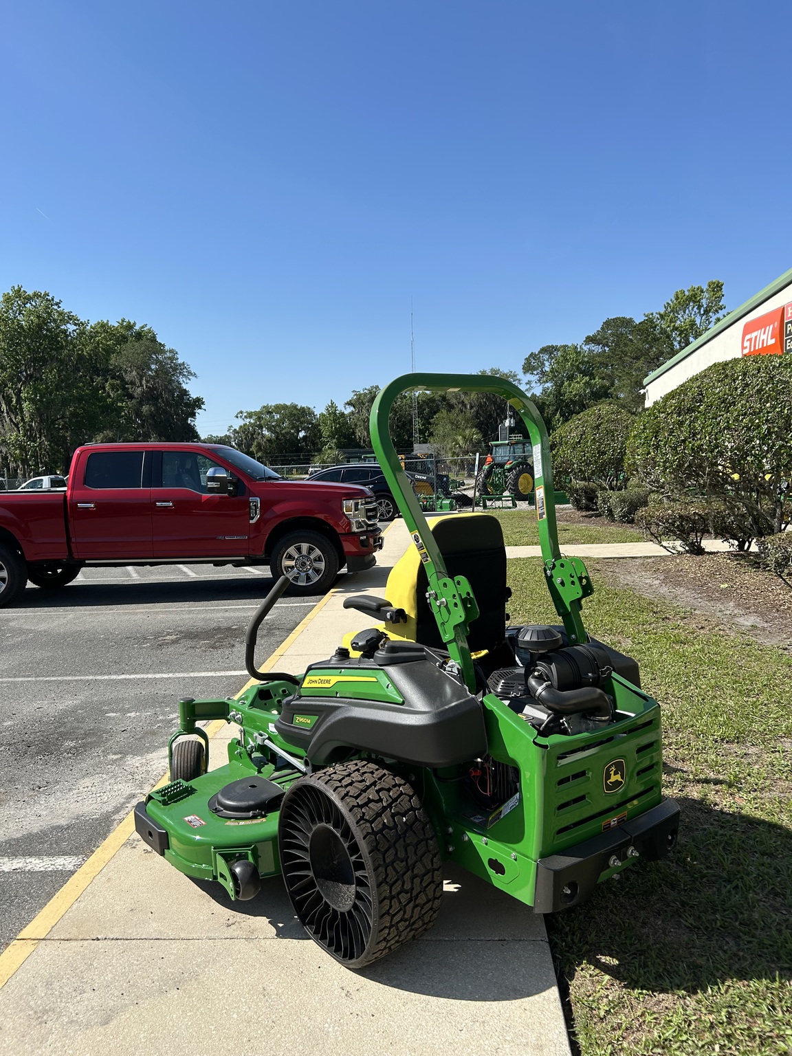 2026 John Deere Z970R Image 3
