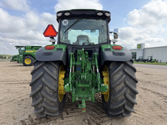 2025 John Deere 6R 155 - Photo4