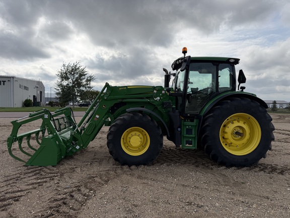 2025 John Deere 6R 155 - Photo6