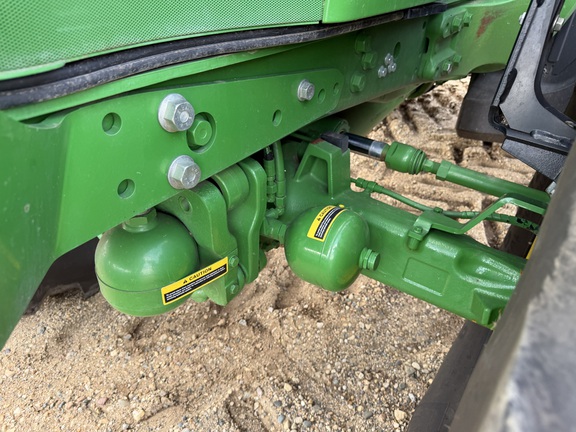 2025 John Deere 6R 155 - Photo11