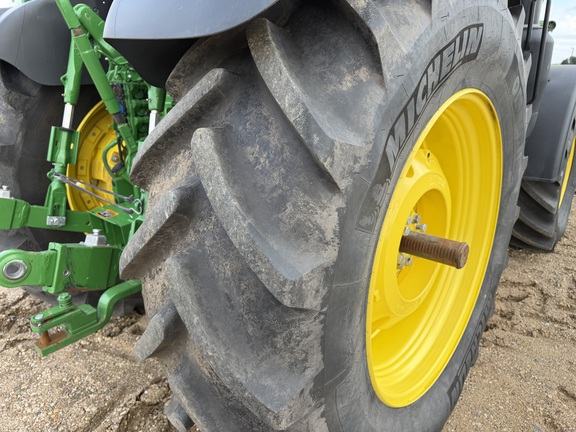2025 John Deere 6R 155 - Photo17