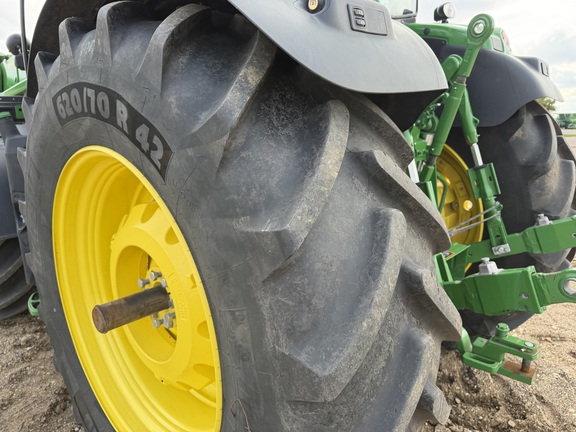 2025 John Deere 6R 155 - Photo19