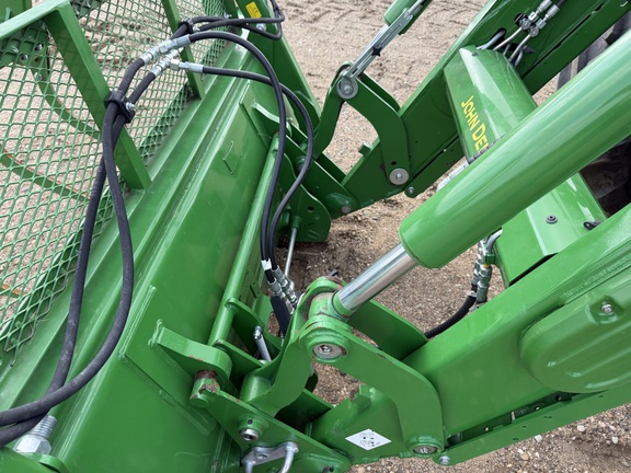 2025 John Deere 6R 155 - Photo24