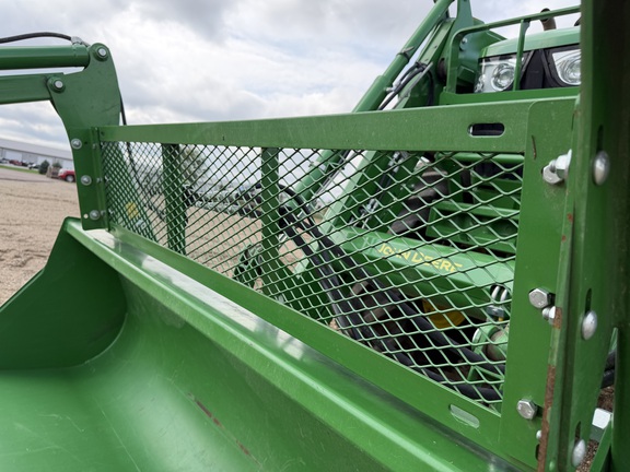 2025 John Deere 6R 155 - Photo29