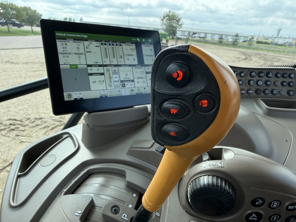 2025 John Deere 6R 155 - Photo41