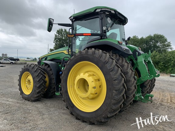 Photo of 2025 John Deere 8R 310