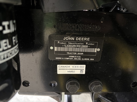 New In-Stock 2024 John Deere 2032R Compact Utility Tractors at Koenig Equipment in Lebanon, OH - Photo11