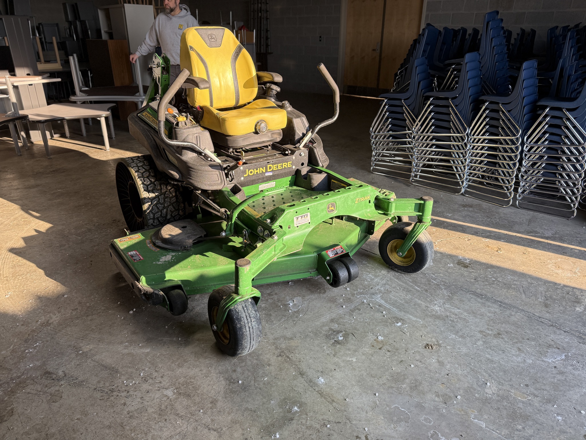 2021 John Deere Z950M Image 9