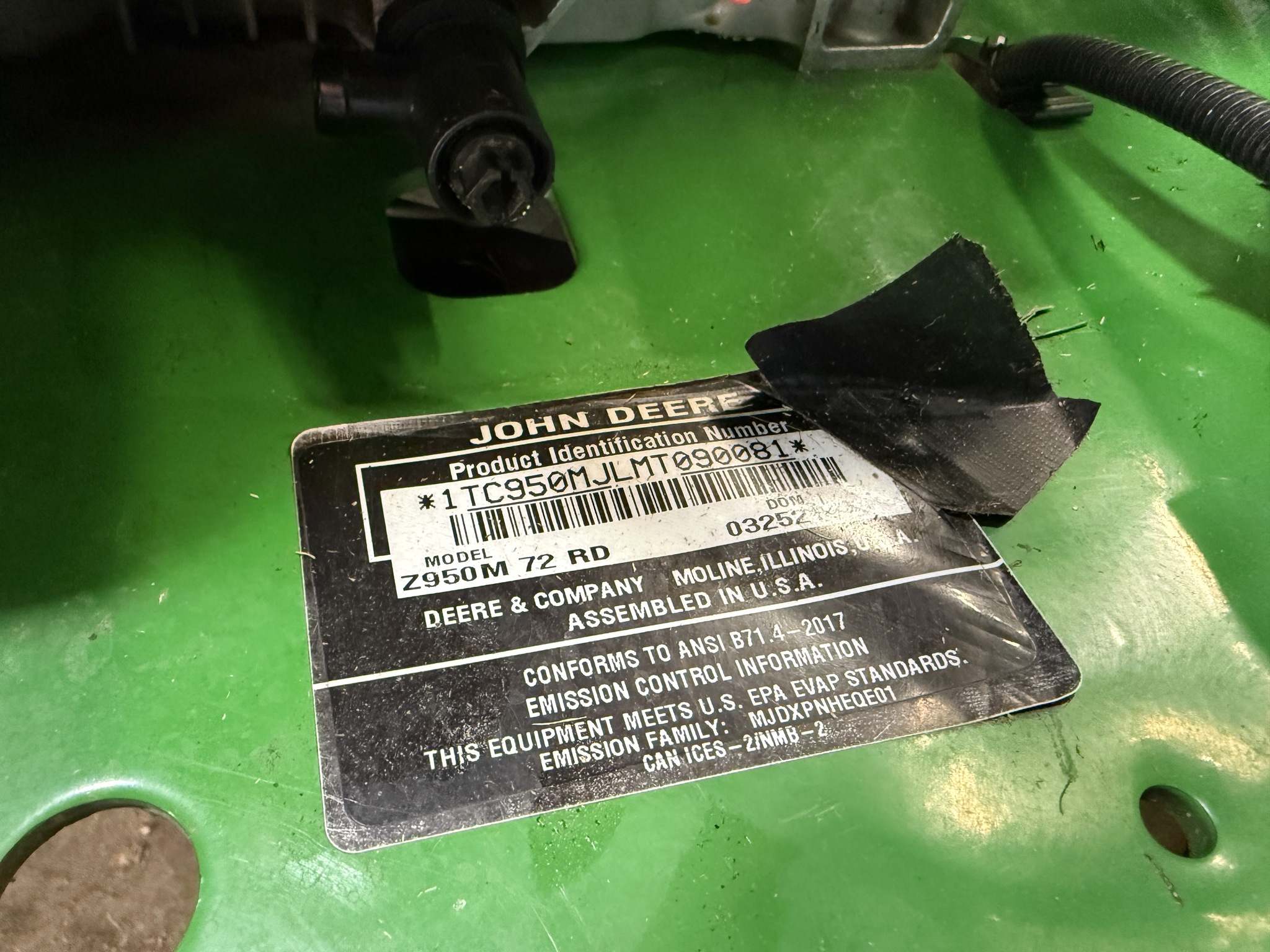 2021 John Deere Z950M Image 11