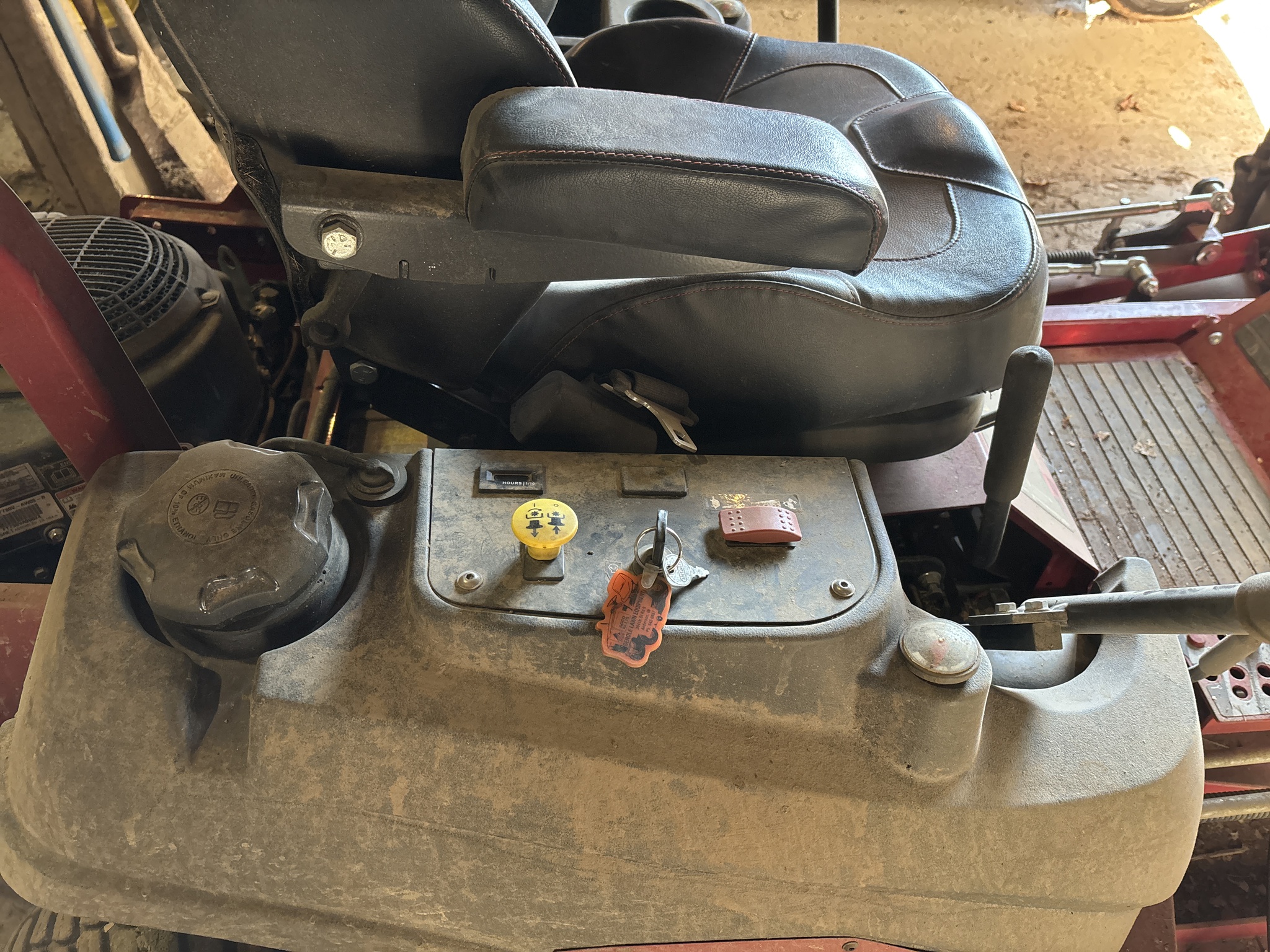 Used 2024 Ferris ISX2200 Zero Turn Mowers at Koenig Equipment in Knightstown, IN - PhotoXL12