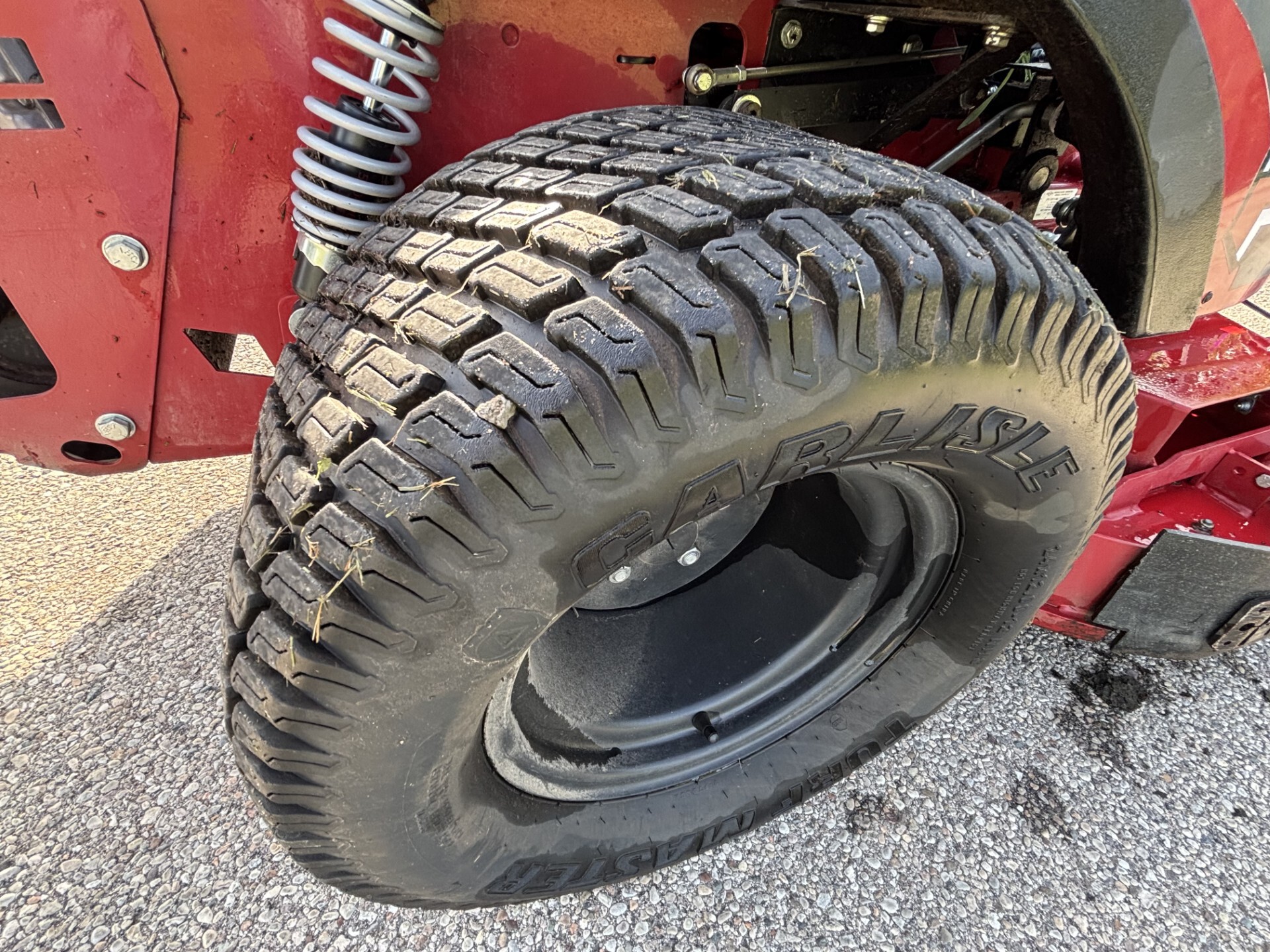 Used 2024 Ferris ISX2200 Zero Turn Mowers at Koenig Equipment in Germantown, OH - PhotoXL5
