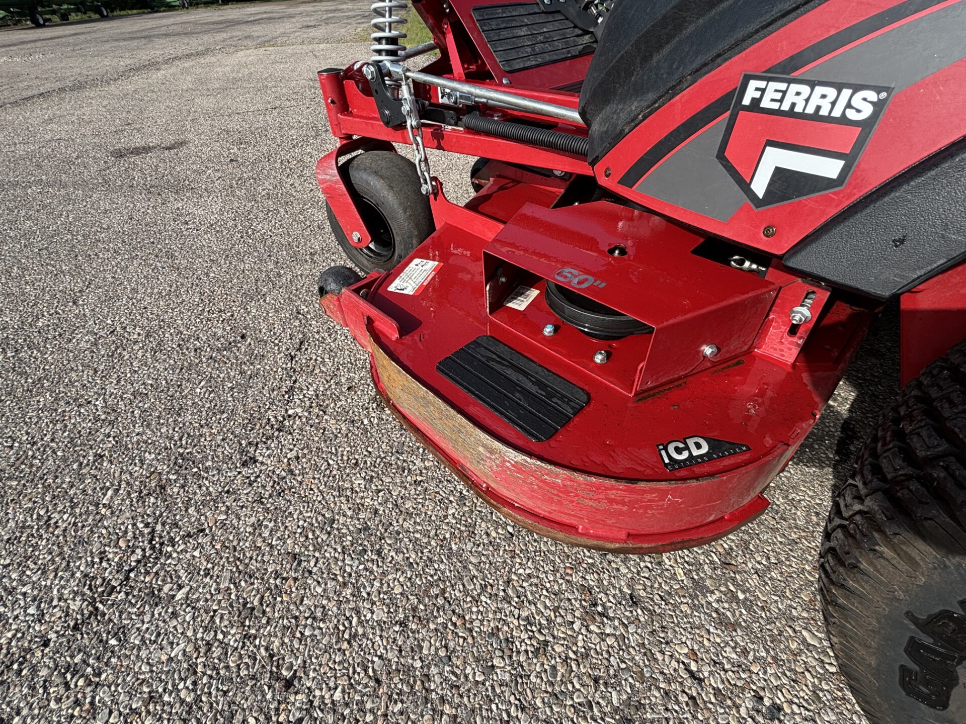 Used 2024 Ferris ISX2200 Zero Turn Mowers at Koenig Equipment in Germantown, OH - PhotoXL0