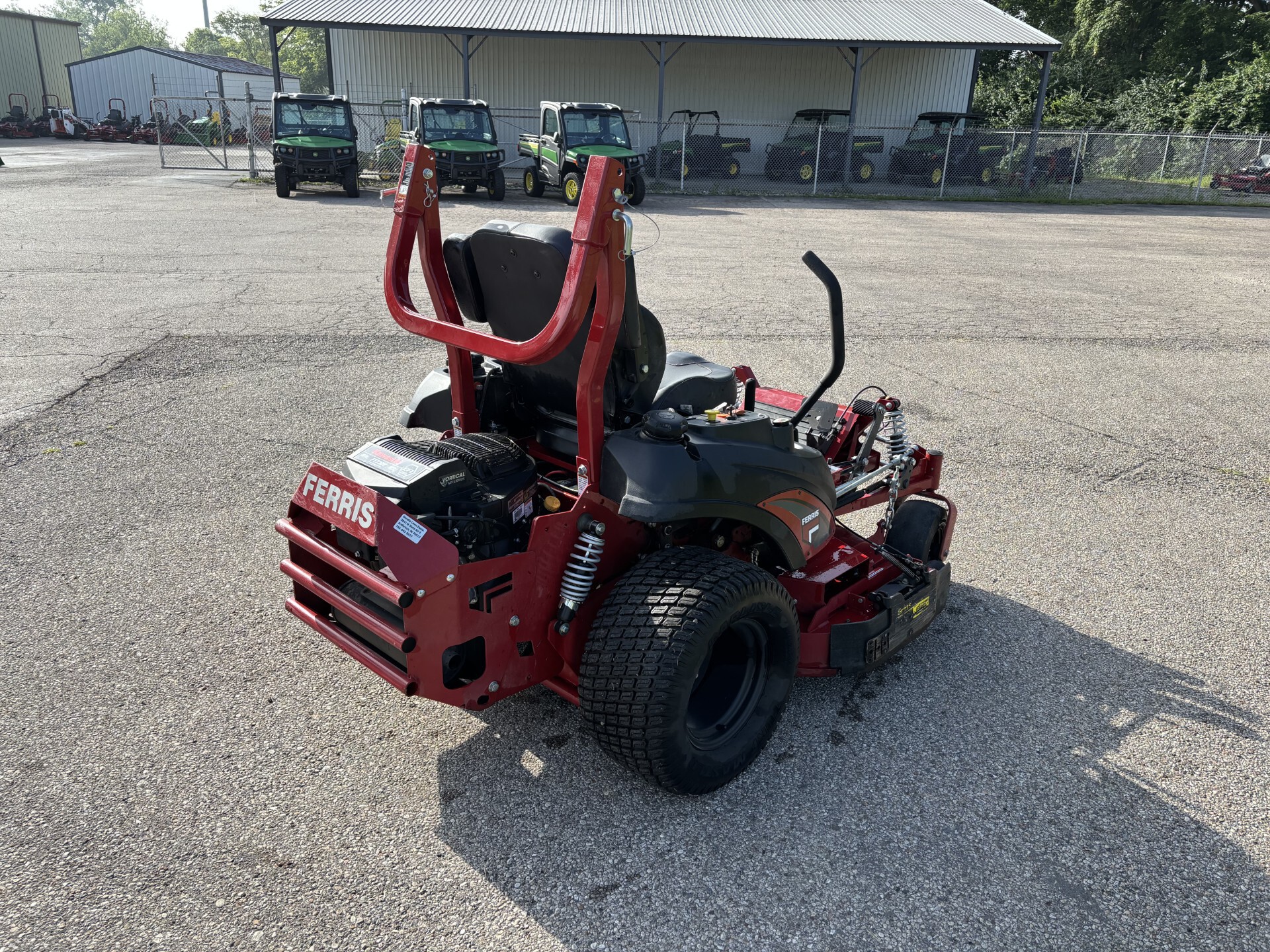 Used 2024 Ferris ISX2200 Zero Turn Mowers at Koenig Equipment in Germantown, OH - PhotoXL12