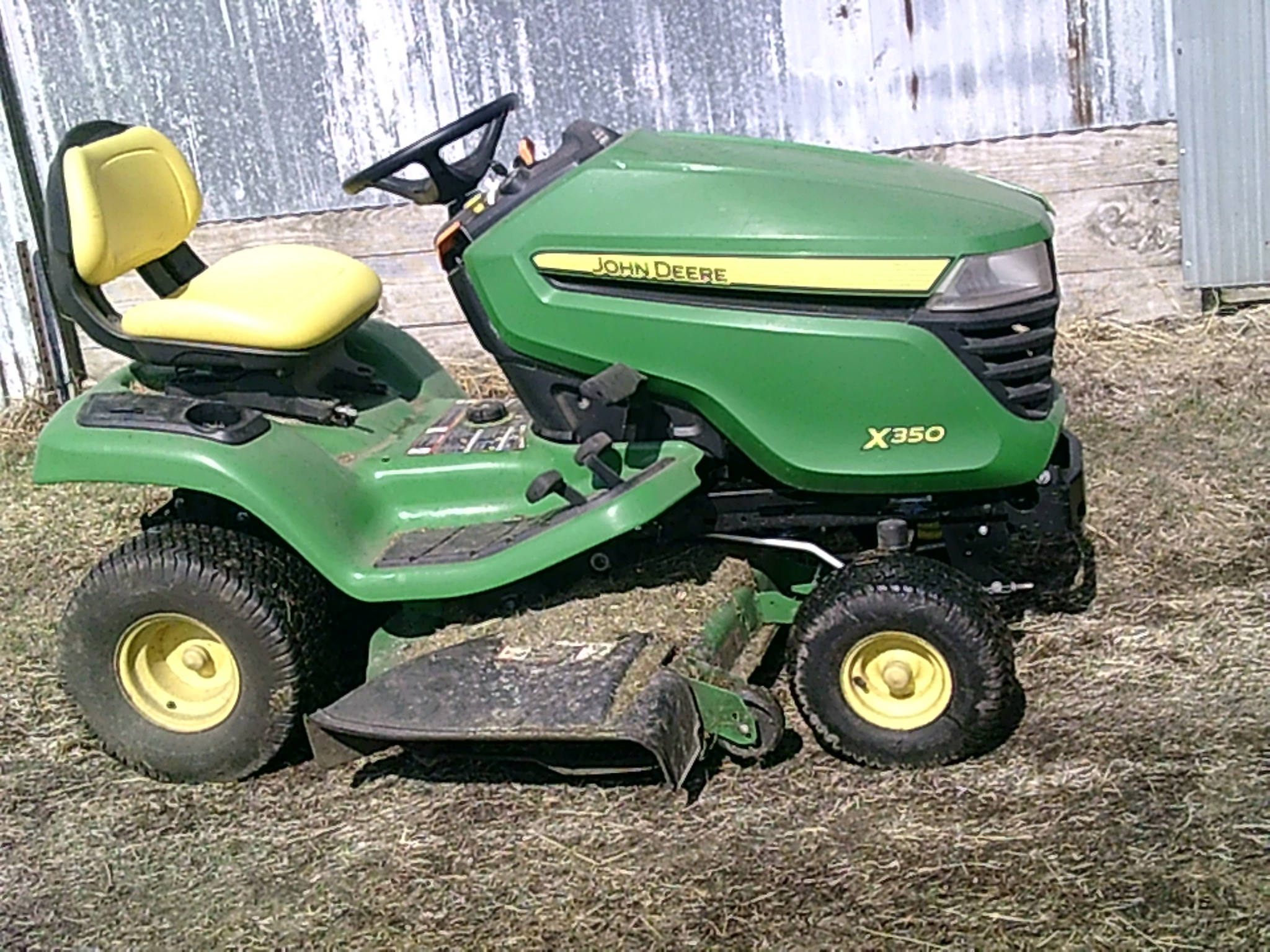 2023 John Deere X350 Image 1