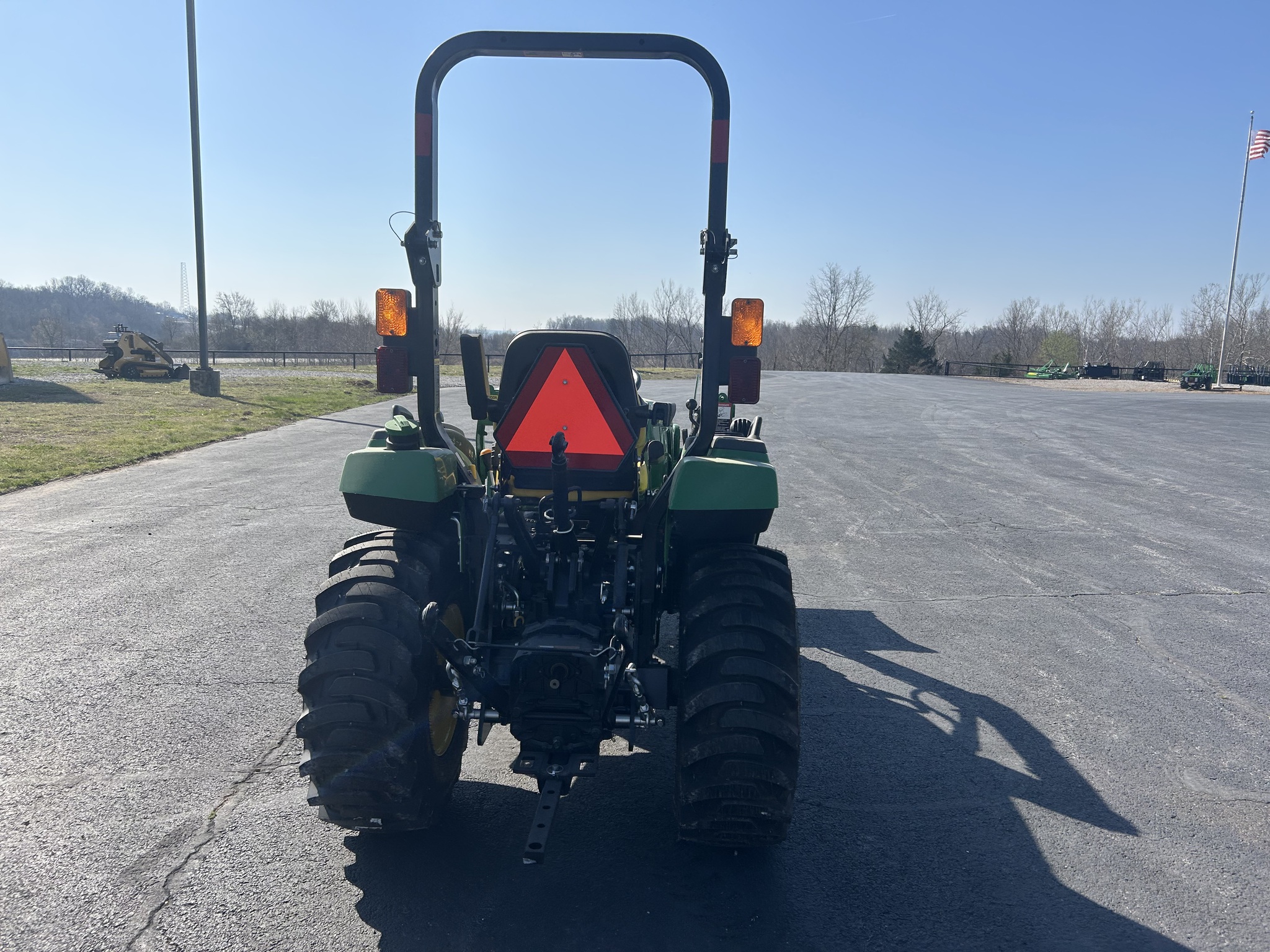  2025 John Deere 2032R at Heritage Tractor in Anderson, MO