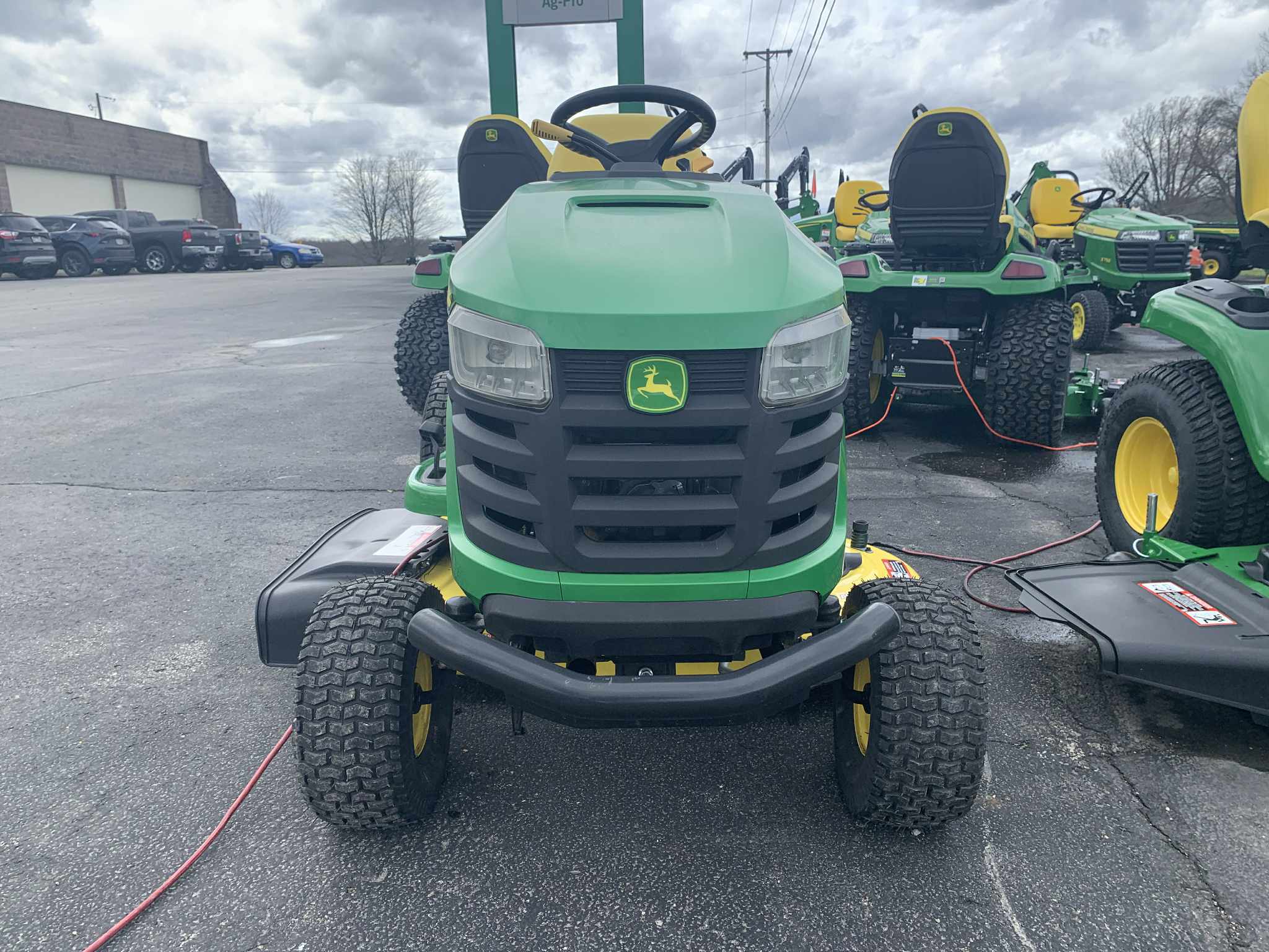 2022 John Deere S220 Image 3