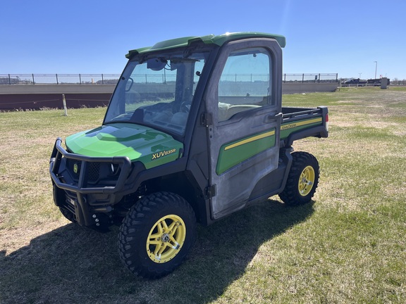  John Deere XUV 835R