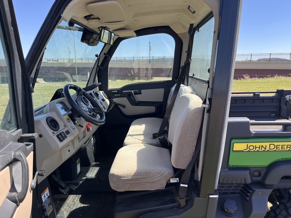 2019 John Deere XUV 835R - Photo22