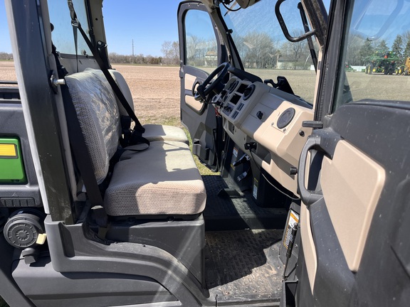 2019 John Deere XUV 835R - Photo25