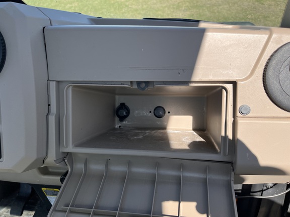 2019 John Deere XUV 835R - Photo28
