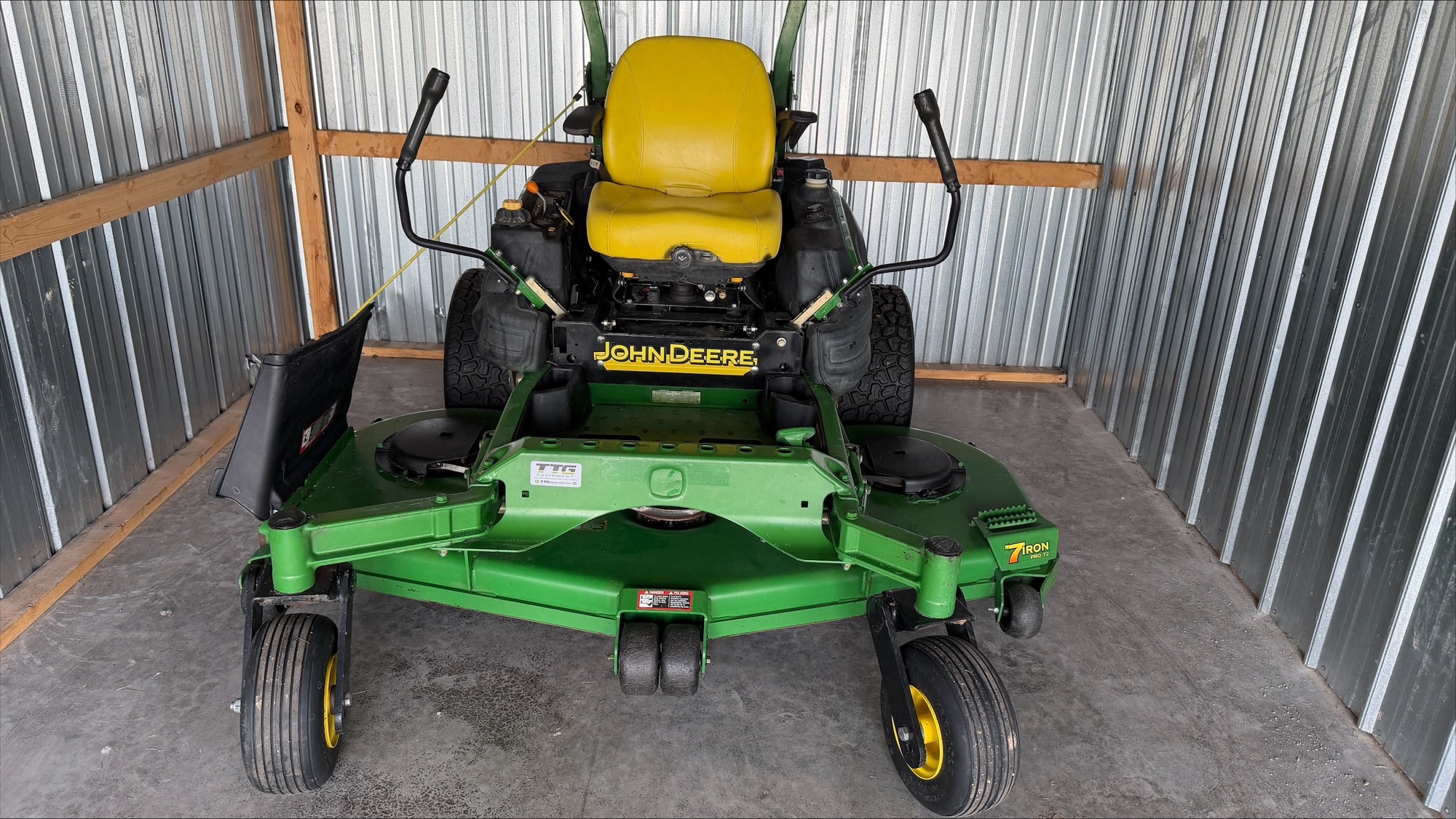 2013 John Deere Z950R Image 1