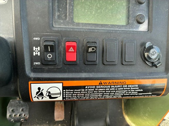Used 2012 John Deere XUV 825I OLIVE ATVs & Gators at Koenig Equipment in Greensburg, IN - Photo10
