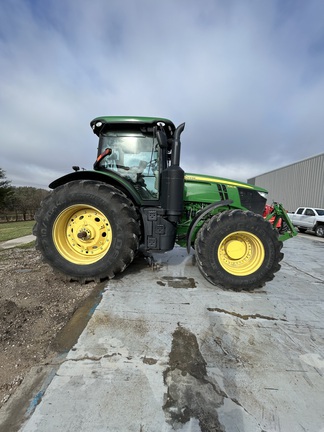 Photo of 2015 John Deere 7210R