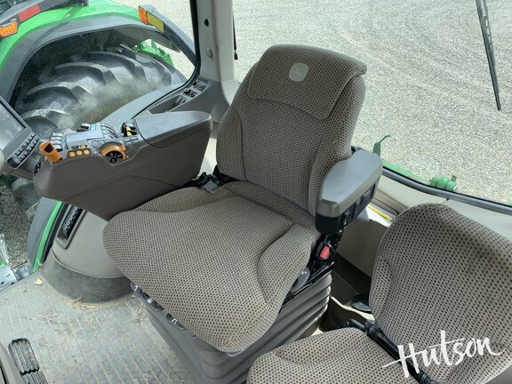 Photo of 2015 John Deere 7210R