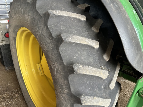 2013 John Deere 6115D - Photo11