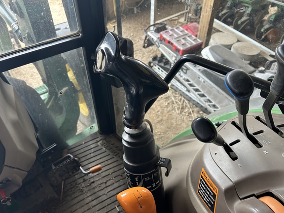 2013 John Deere 6115D - Photo23