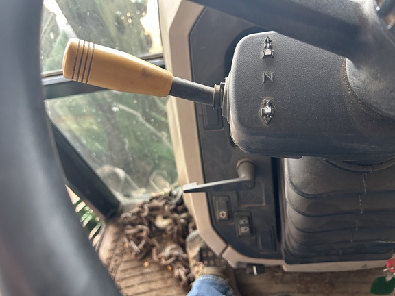 2013 John Deere 6115D - Photo22