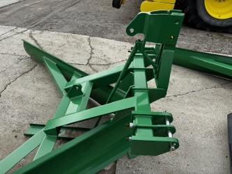 2025 Yale VQ-118 Image 2