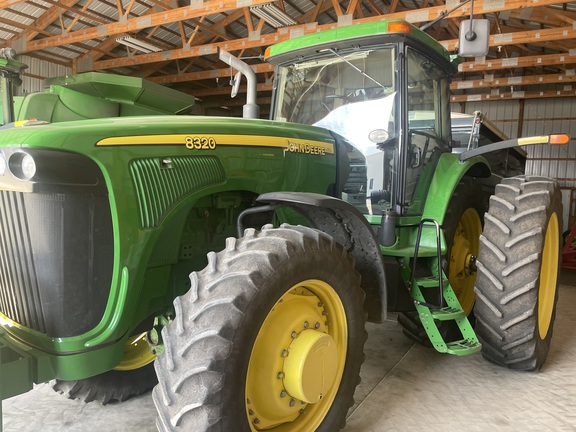 2003 John Deere 8320 - Photo3